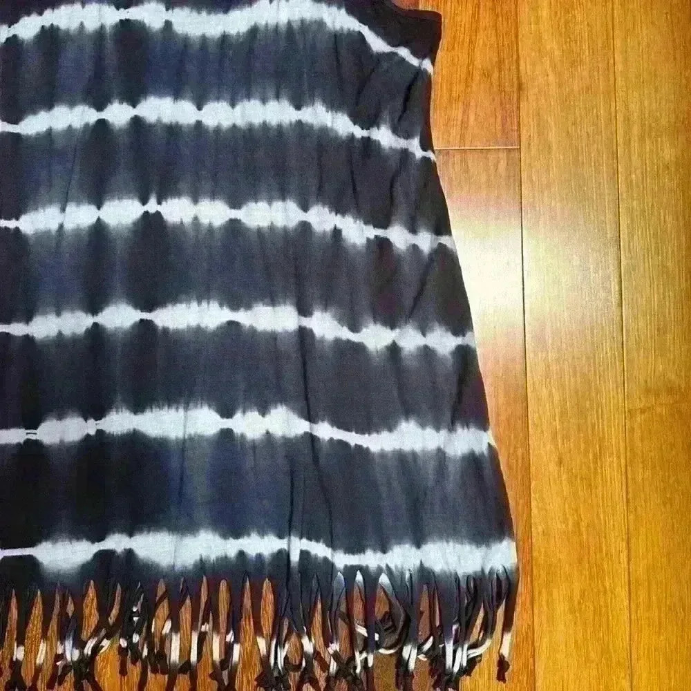 Raviya | Blue & White Tie-Dye Shirt Lightweight, Relaxed Fit | Size S (Fits M) - Picture 4 of 4
